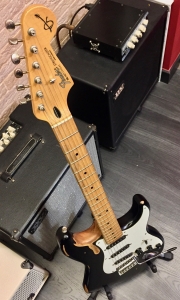 FENDER Stratocaster Mexico • equipped with DS Custom Pickups & Blender on the II Tone
